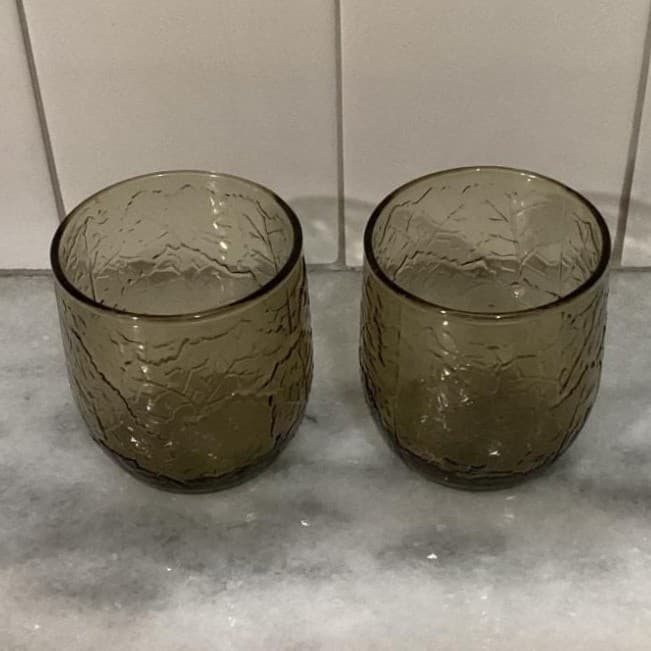 Anchor Hocking Sherwood Spicy Brown Lowball Glasses, Set of 2, Vtg Leaf Design - Thumbnail 3