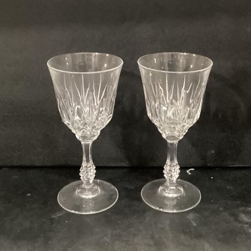 JMP Capri Lead Crystal Wine Glasses, Set of 2, Vintage Pressed Cut Water Goblets - Thumbnail 2