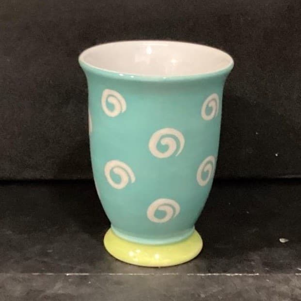 Pfaltzgraff Designer Collection Oversized Coffee Cup, Vintage Pedestal Mug - Thumbnail 9