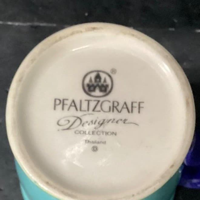 Pfaltzgraff Designer Collection Oversized Coffee Cup, Vintage Pedestal Mug - Thumbnail 6