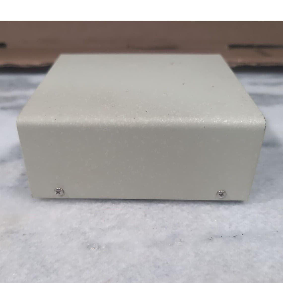 Belkin Data Switch F1B024 Vintage A/B Manual DB25 Parallel Serial Switch Box - Thumbnail 4