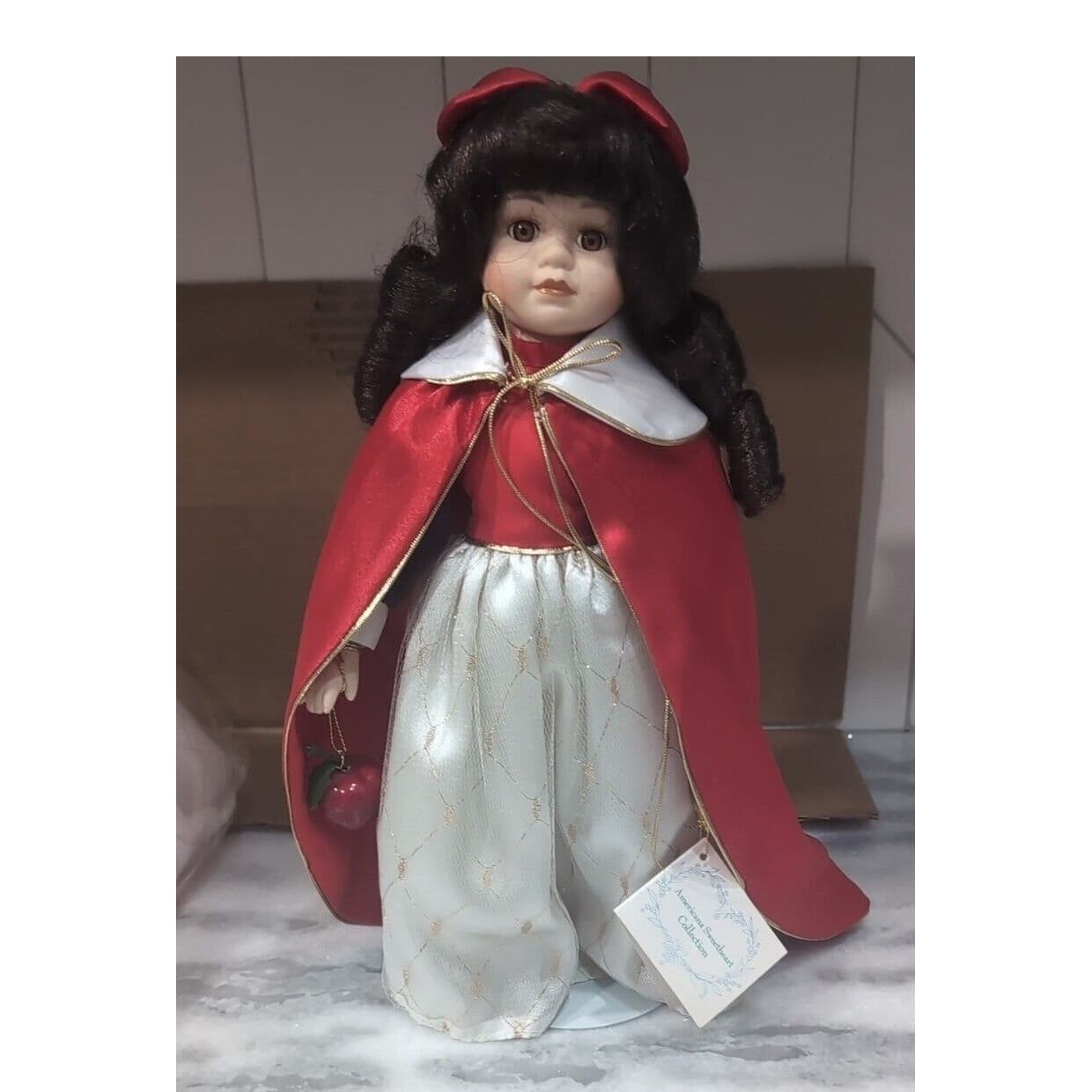 Americana Sweetheart Collection Porcelain Doll Snow White Red Cape Fairytale - Thumbnail 2