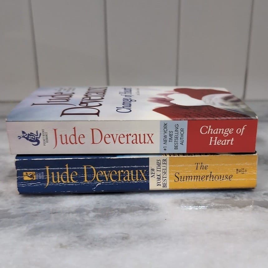 Jude Deveraux Books, Change of Heart & The Summerhouse, Romance Paperbacks - Thumbnail 2