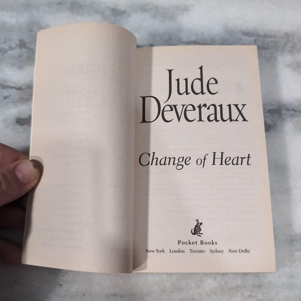 Jude Deveraux Books, Change of Heart & The Summerhouse, Romance Paperbacks - Thumbnail 10