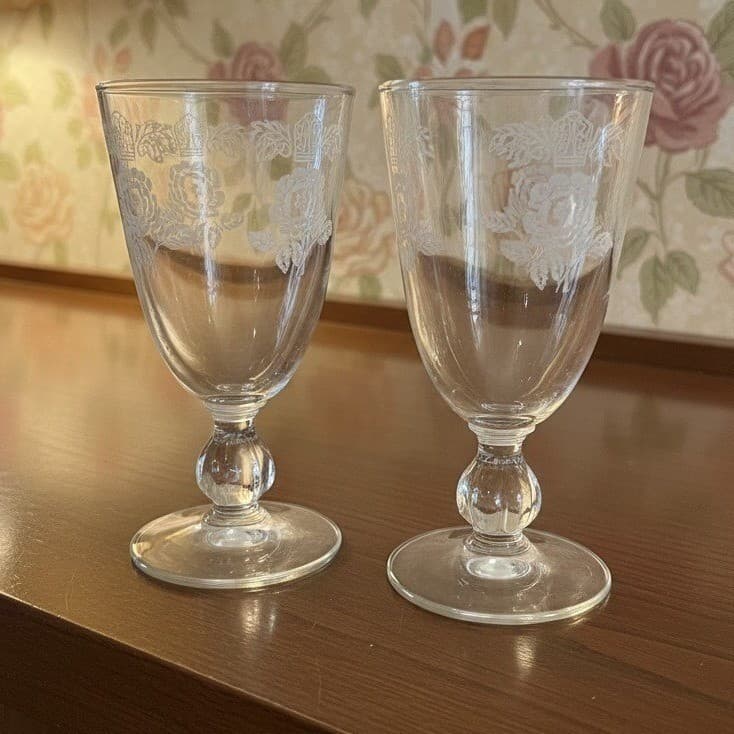 Libbey White Rose Cordials, Set of 2, Etched Crown Sherry Glasses, Vtg Stemware