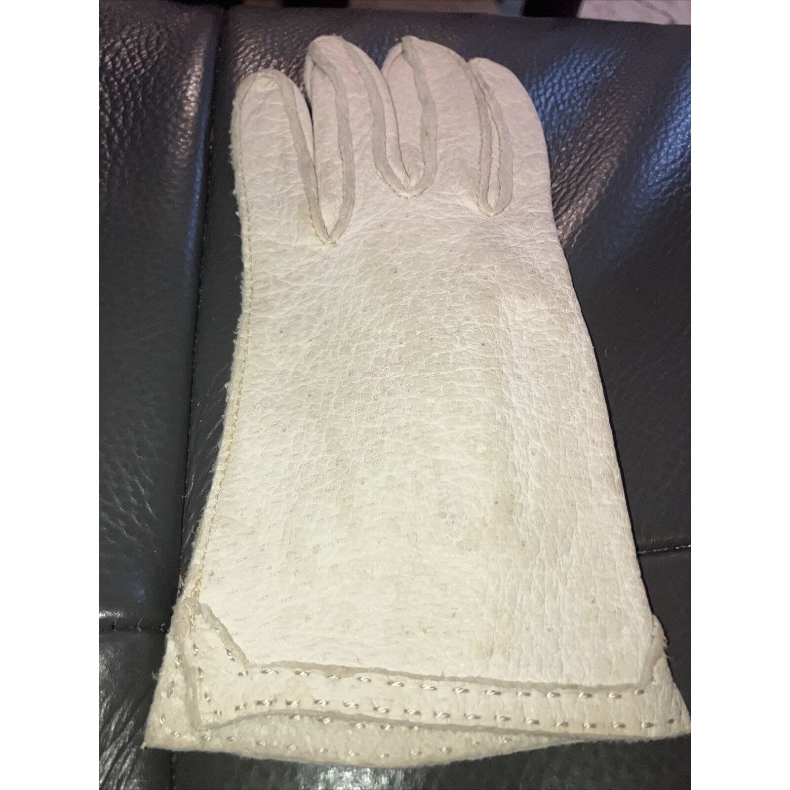 Ben Berger Vintage Off White Pebbled Leather Mid Length Gloves, Cream Textured - Thumbnail 6