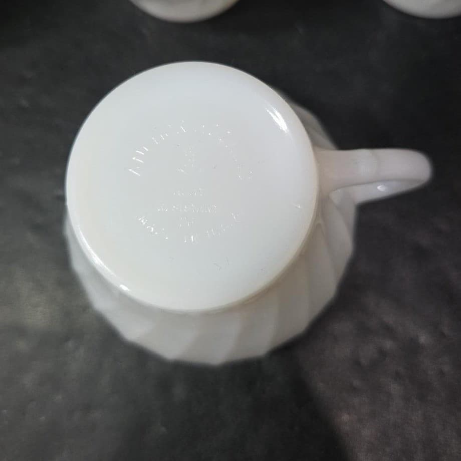 Anchor Hocking Suburbia Coffee Cups, Set of 4, Vintage Milk Glass Replacements - Thumbnail 8
