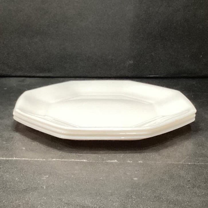 Arcopal France Novoctime Appetizer Plates, Set of 3, Vintage White Opal Glass - Thumbnail 6