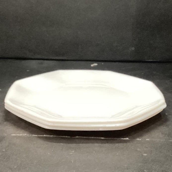 Arcopal France Novoctime Appetizer Plates, Set of 3, Vintage White Opal Glass - Thumbnail 9