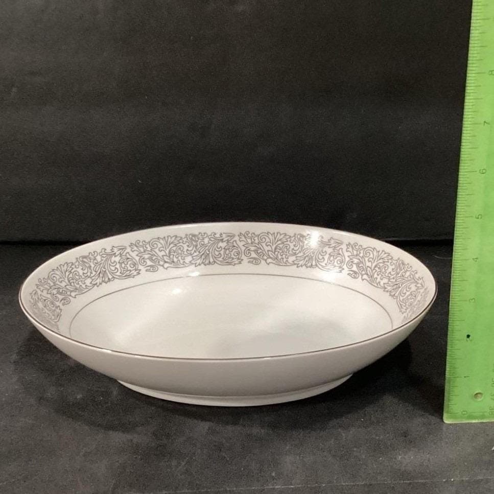 Brookwood Porcelain "Santiago" Oval Vegetable Bowl, Vintage White Serveware - Thumbnail 6