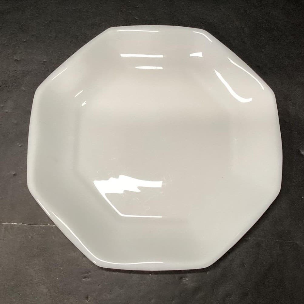 Arcopal France Novoctime Appetizer Plates, Set of 3, Vintage White Opal Glass - Thumbnail 3