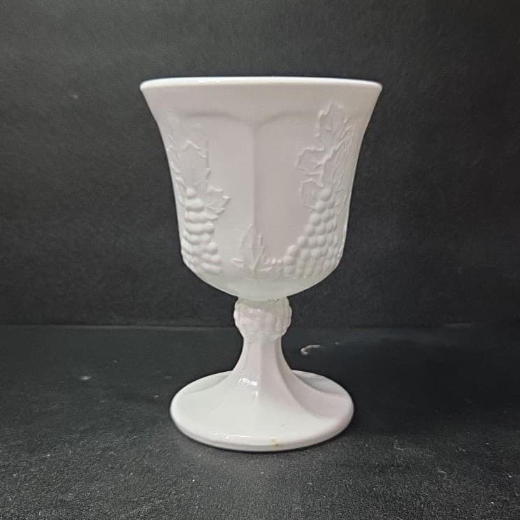 Milk Glass Colony Harvest Goblet, Grapes & Leaves Design, Replacement Stemware - Thumbnail 5