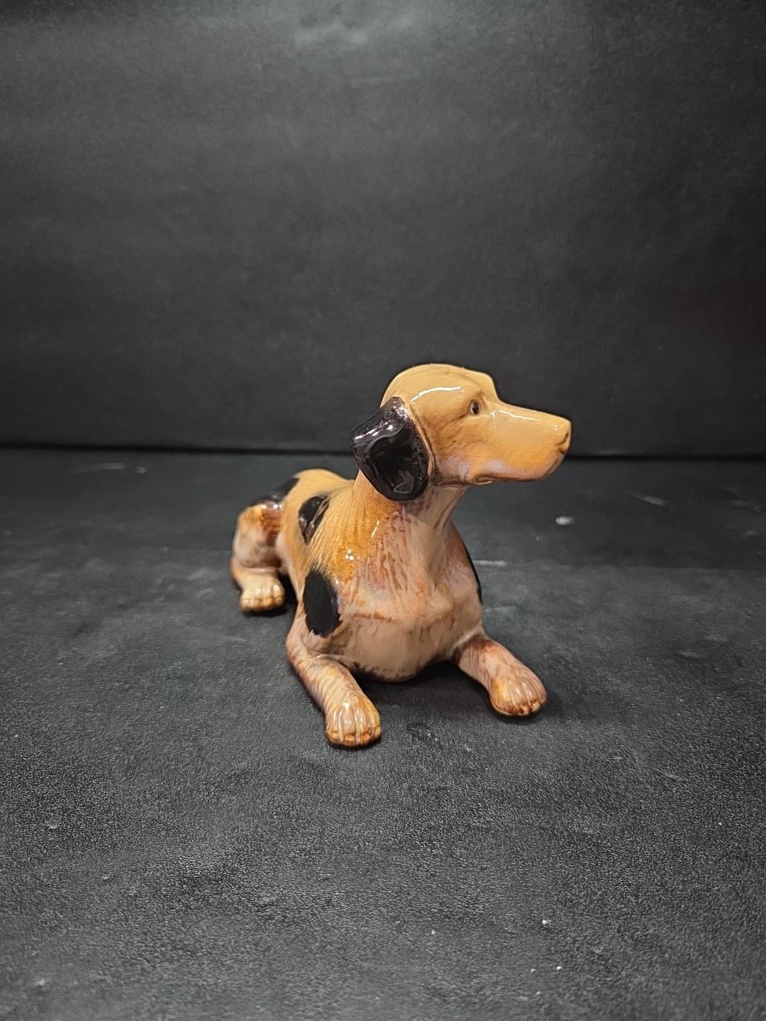 Ceramic Dog Hunting Figurine, Spot Brown Glossy Statue, Vintage Animal Pet - Thumbnail 3