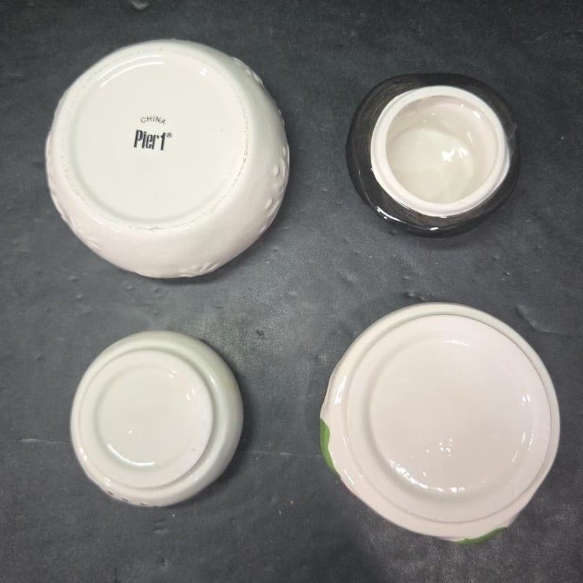 Pier 1 Stacking Snowman Measuring Cups, Four Piece Set, Vintage Christmas Decor - Thumbnail 8