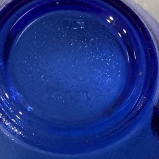 Resistente Brazil Cobalt Blue Teacups & Saucers, Eight Piece Set, Vtg Tableware - Thumbnail 5