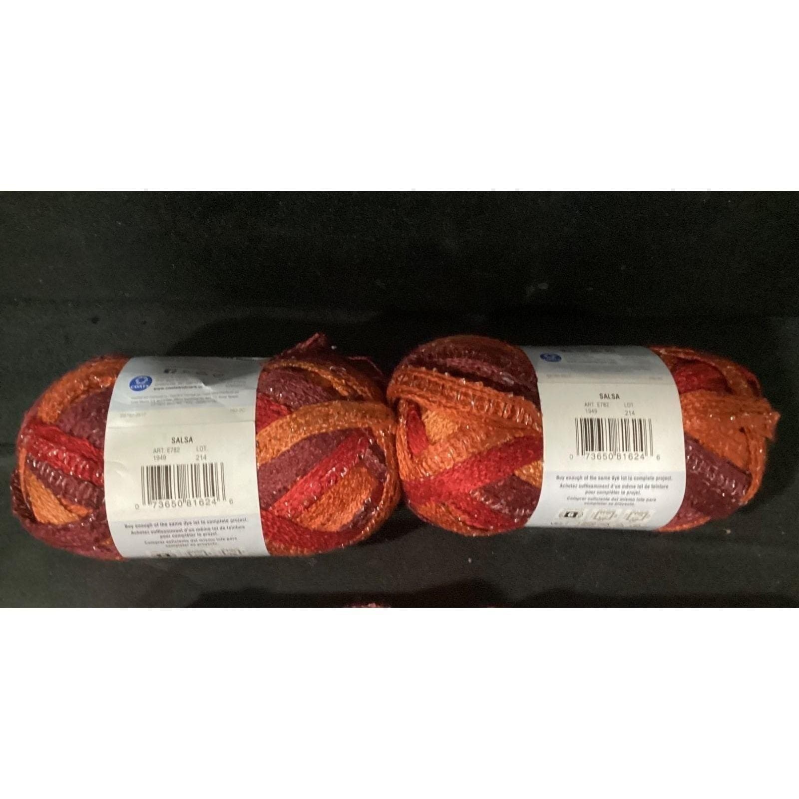 Red Heart Boutique Sashay Yarn Salsa Red Orange Metallic 6 Skeins Lot 1949 214 - Thumbnail 6