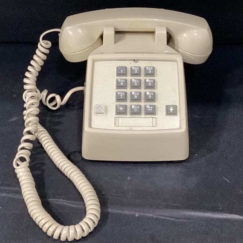 Premier 2500 Desk Telephone, Vintage Beige Push Button Landline Phone, Working - Thumbnail 2