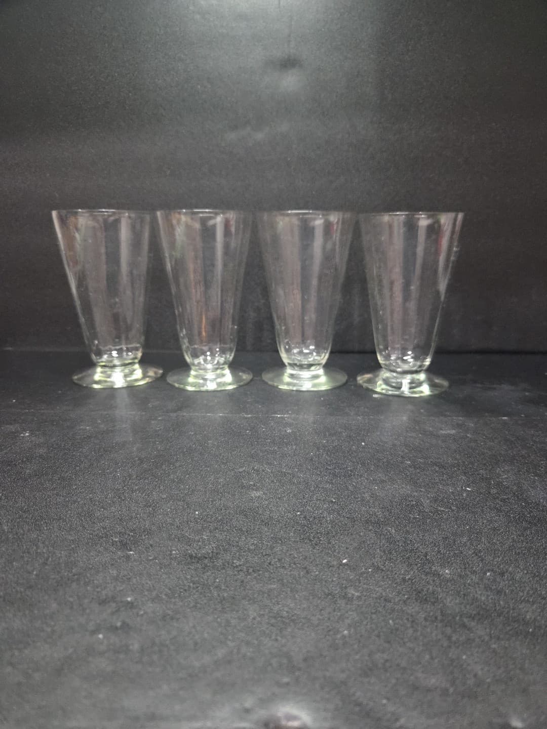 Handmade Optic Ribbed Sundae Glasses, Set of 4, Clear Glass, Vtg Dessert Bowls - Thumbnail 4