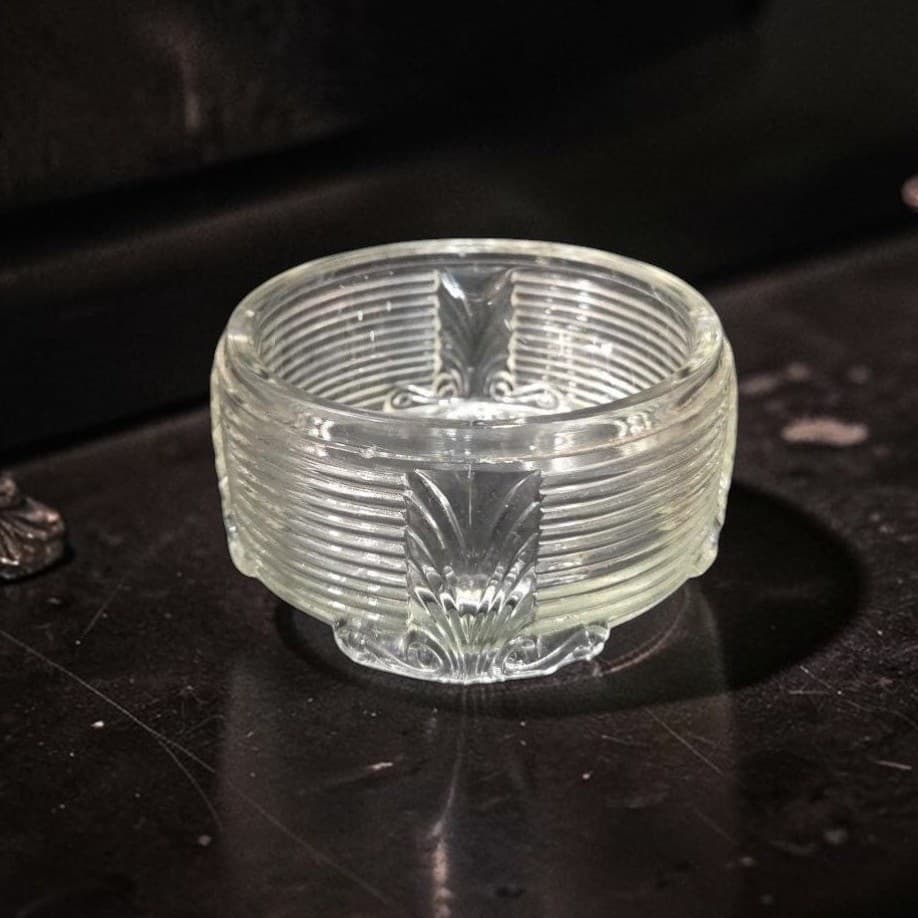 Art Deco Ribbed Glass Powder Dish, Palm Frond Design, Vintage Vanity Decor