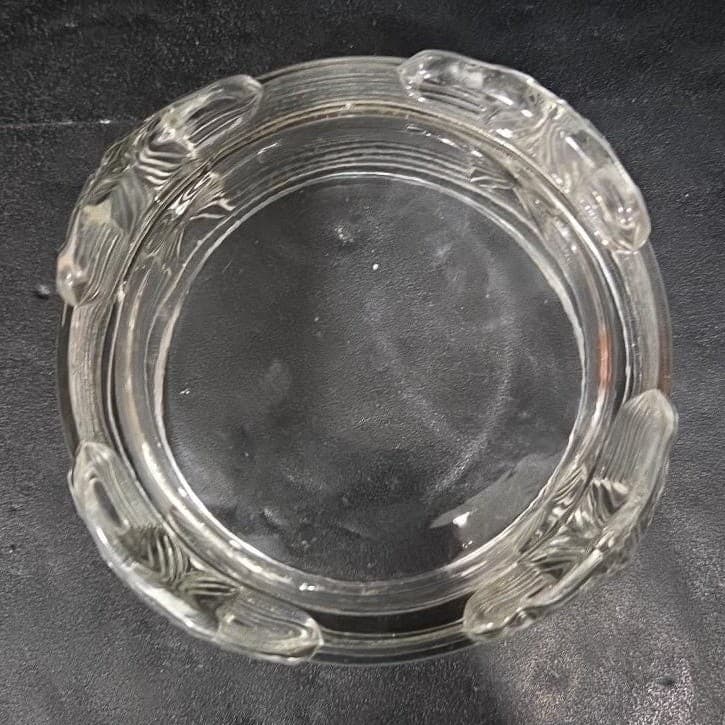 Art Deco Ribbed Glass Powder Dish, Palm Frond Design, Vintage Vanity Decor - Thumbnail 4
