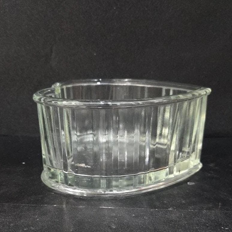 FTDA Clear Heart Glass Dish 1982, Vintage Trinket Holder, Jewelry Candy Bowl - Thumbnail 10