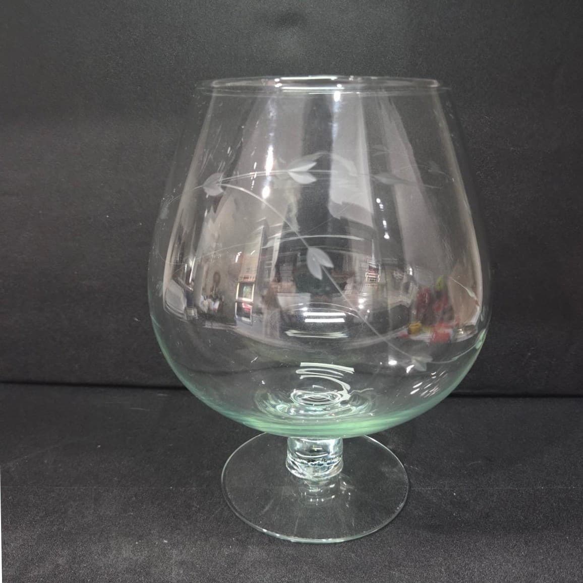 Princess House Heritage Punch Bowl, Etched Floral Crystal, Vintage Serveware - Thumbnail 3