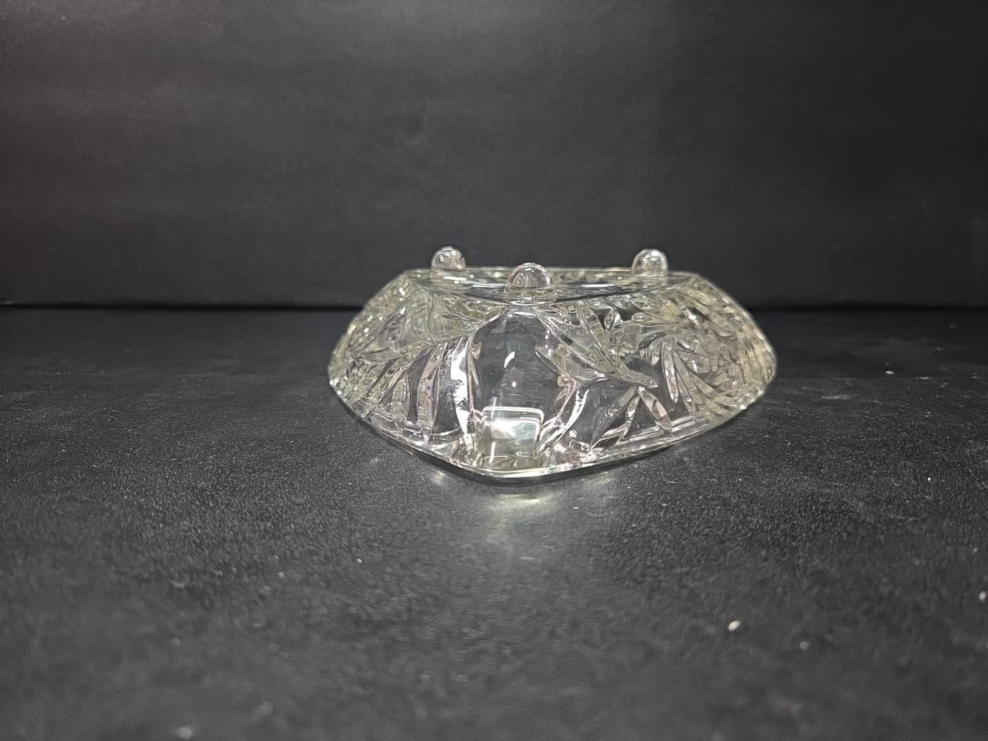 Hazel Atlas Triangle Shape Ash Tray, Vintage Clear Glass Dish, Candy Holder - Thumbnail 8