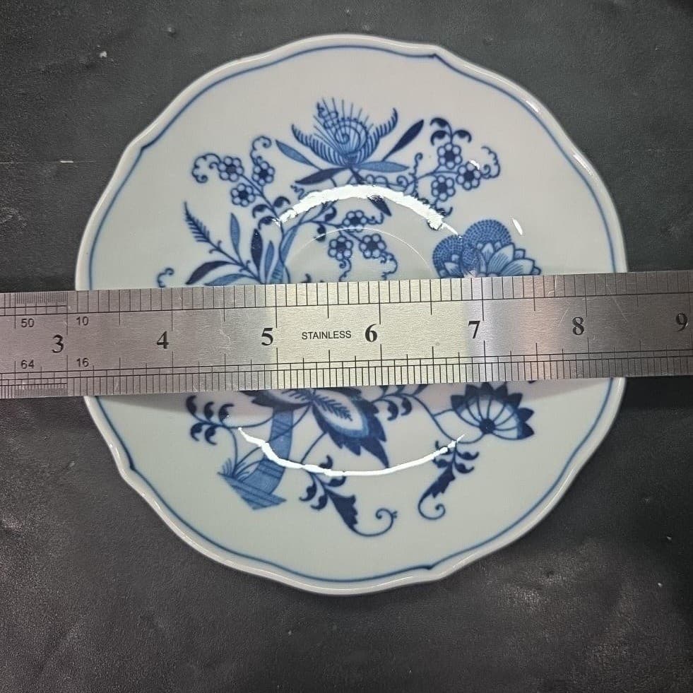 Blue Danube Onion Tea Cups & Saucers, Set of 4, Original Ribbon Banner Backstamp - Thumbnail 8