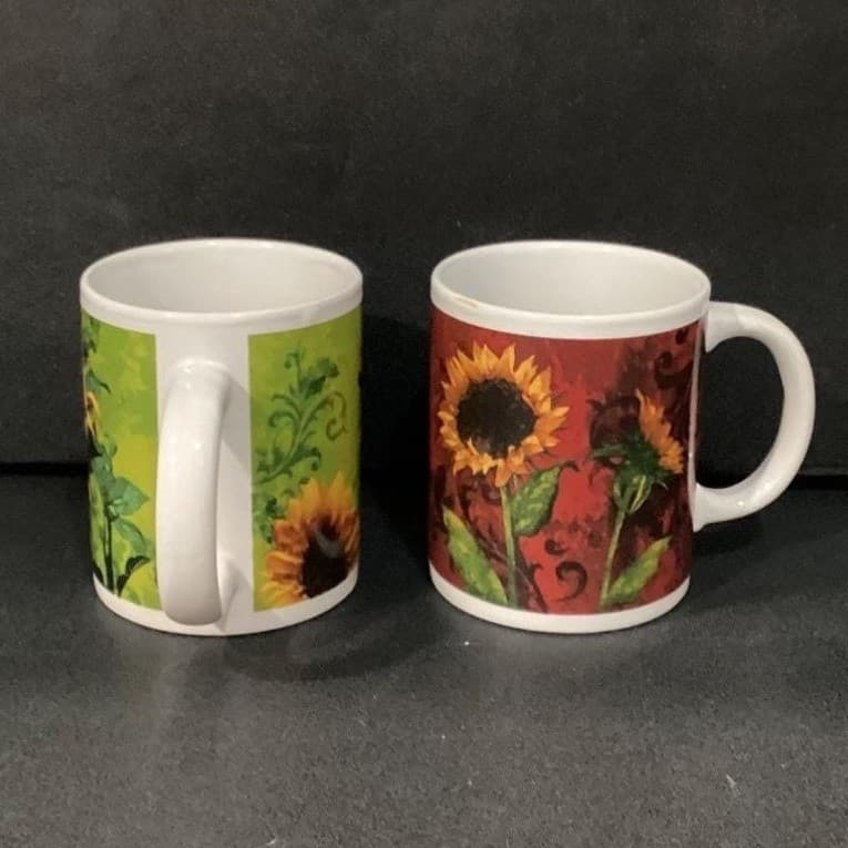 Cracker Barrel Yellow Sunflower Coffee Cups, Set of 2, Family Traditions Mugs - Thumbnail 2