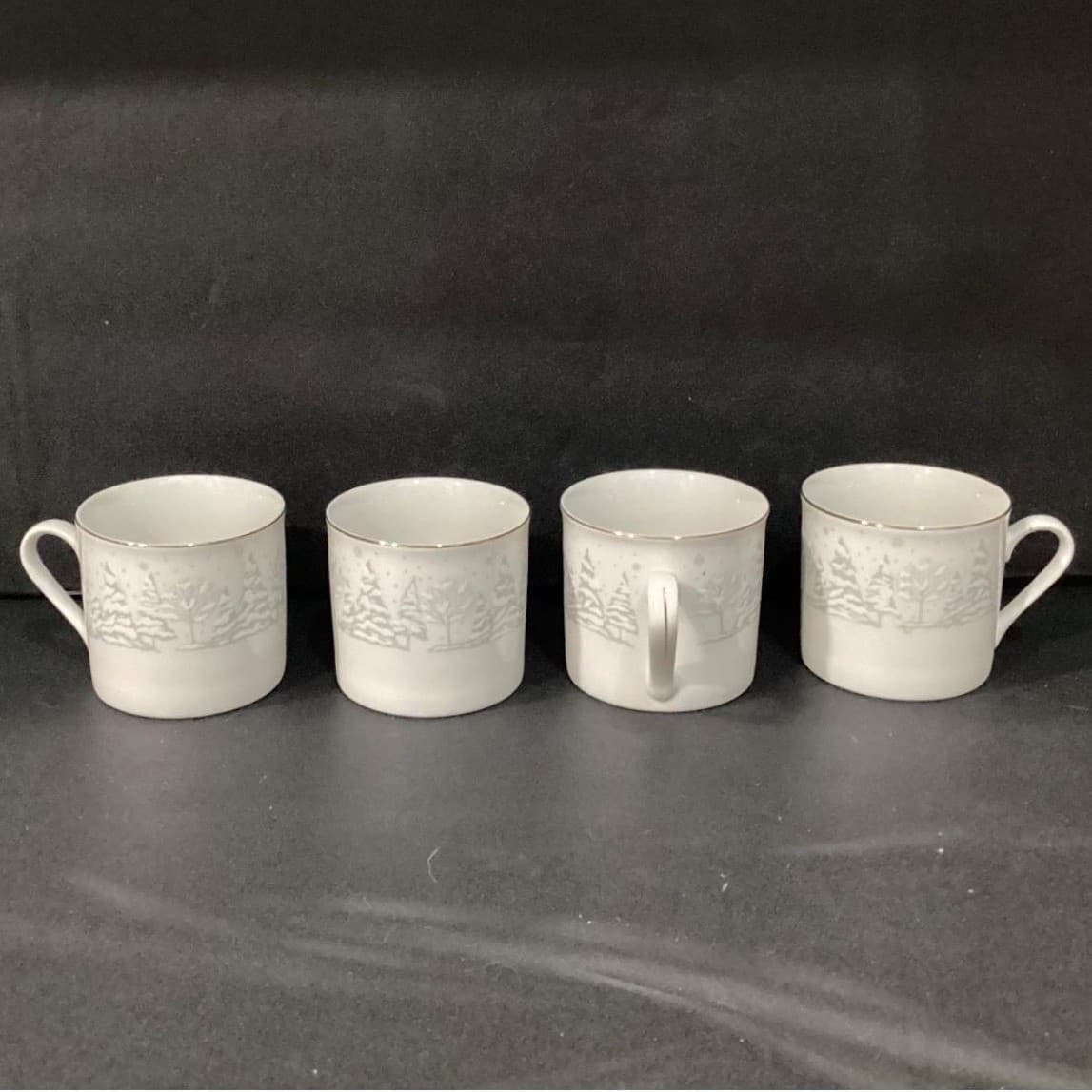 Lynn's Fine China Christmas Pines Coffee Cups, Set of 4, Holiday Mugs, Drinkware - Thumbnail 3