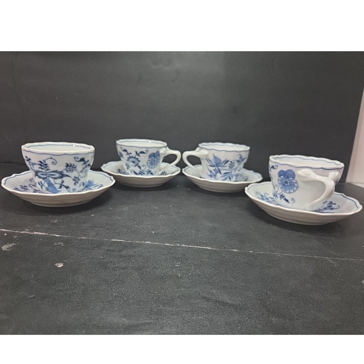 Blue Danube Japan Tea Cups & Saucers, Set of 4, Rectangle Backstamp, Tableware - Thumbnail 5