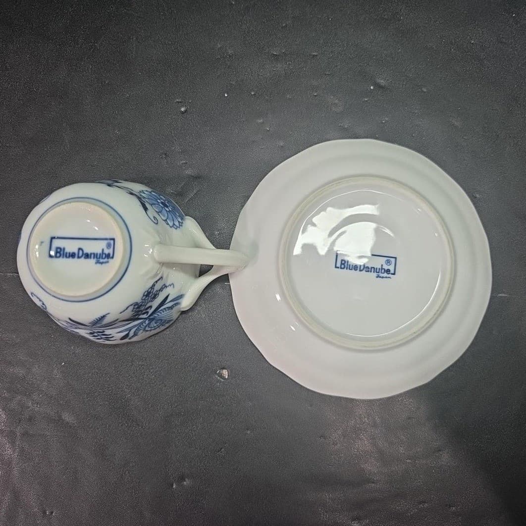 Blue Danube Japan Tea Cups & Saucers, Set of 4, Rectangle Backstamp, Tableware - Thumbnail 7