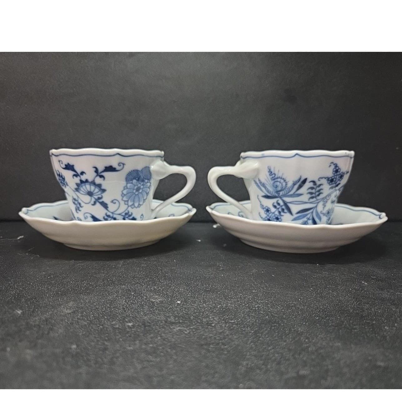 Blue Danube Onion Tea Cups & Saucers, Set of 2, Vintage Original Ribbon Banner - Thumbnail 3