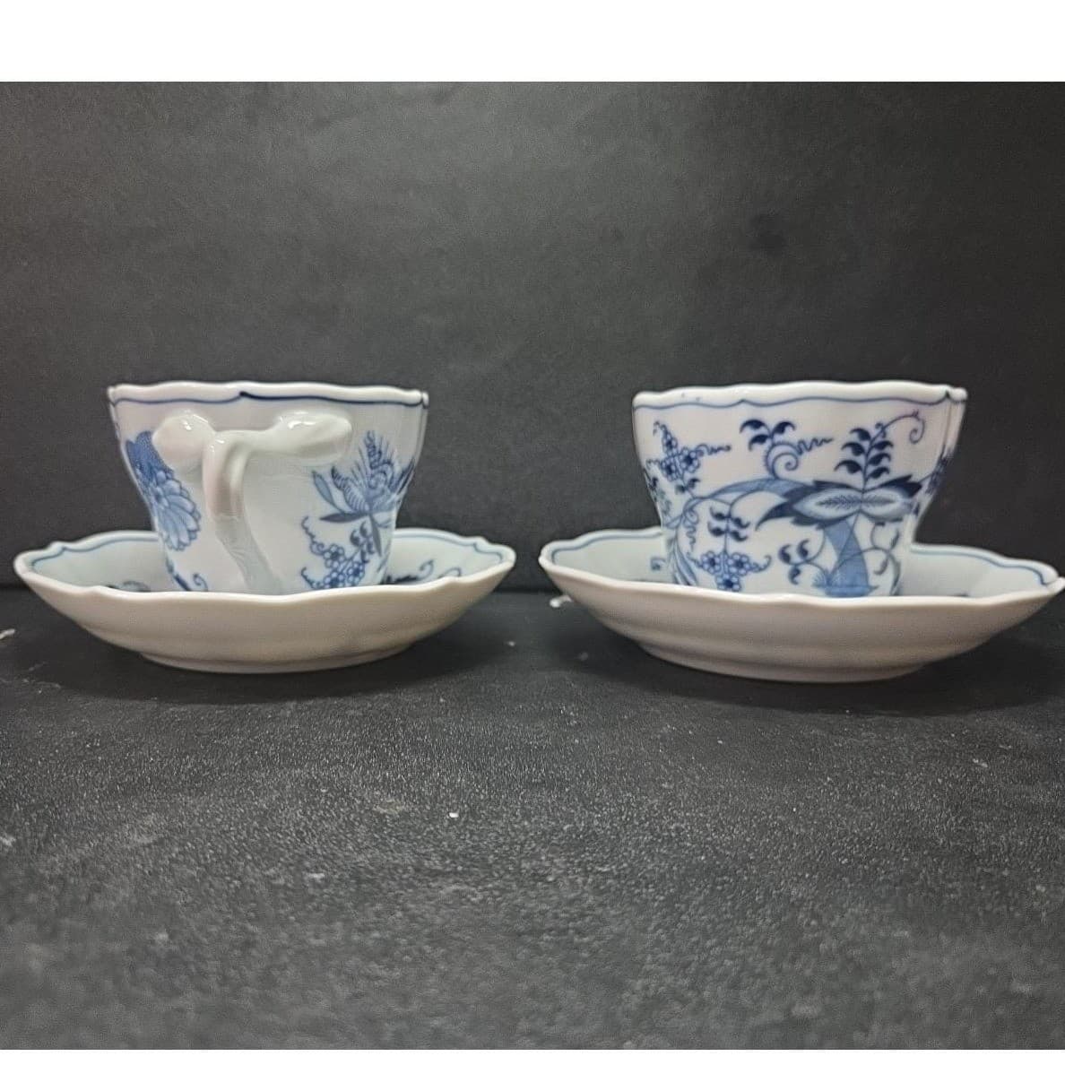 Blue Danube Onion Tea Cups & Saucers, Set of 2, Vintage Original Ribbon Banner - Thumbnail 4