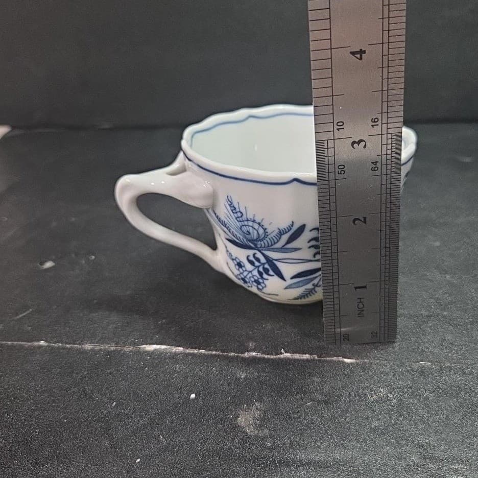 Blue Danube Onion Tea Cups & Saucers, Set of 2, Vintage Original Ribbon Banner - Thumbnail 9