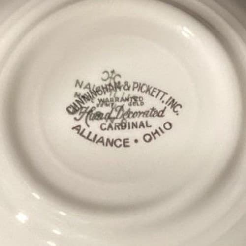 Cunningham & Pickett Cardinal Berry Bowls, Set of 4, Hand-Decorated Tableware - Thumbnail 4