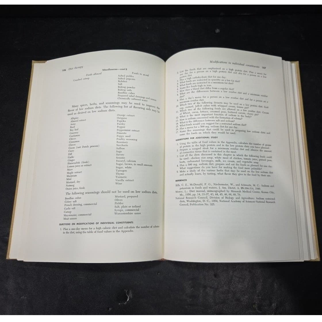 Basic Nutrition and Diet Therapy for Nurses Lillian Mowry 1966 3rd Ed Hardcover - Thumbnail 6