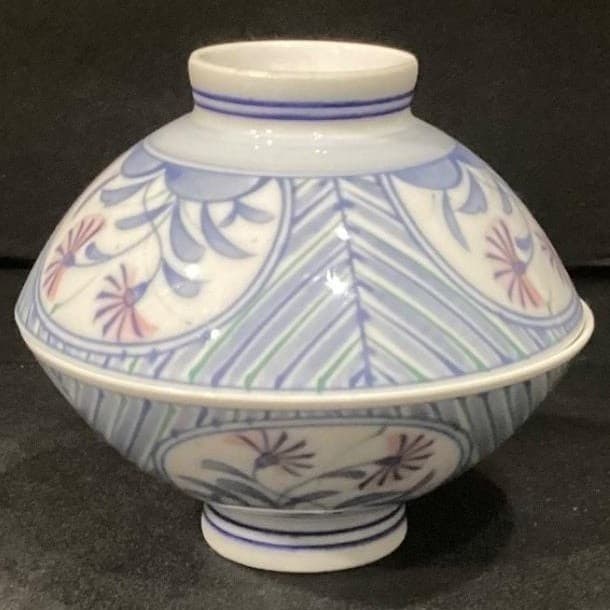 Pier 1 Imports Floral Porcelain Rice Bowls, Set of 2, Vintage Footed Asian-Style - Thumbnail 9