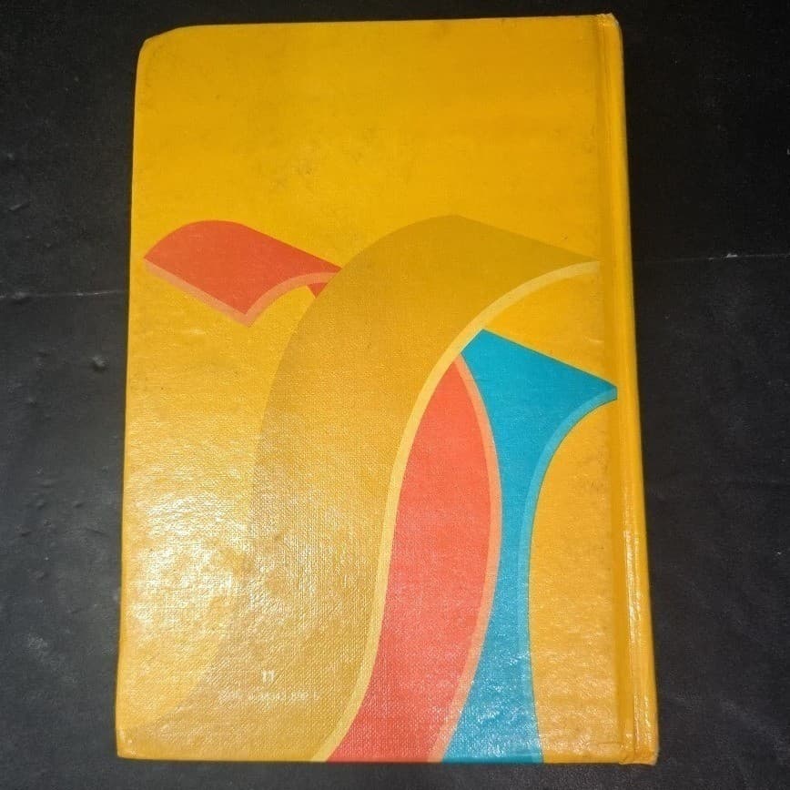 McDougal Littell Building English Skills Yellow Level Revised Edition 1981 Book - Thumbnail 8