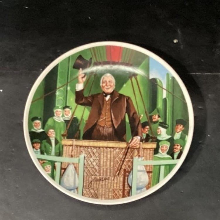 Knowles Wonderful Wizard of Oz Mayor Decorative Plate, Norman Rockwell-Style - Thumbnail 3
