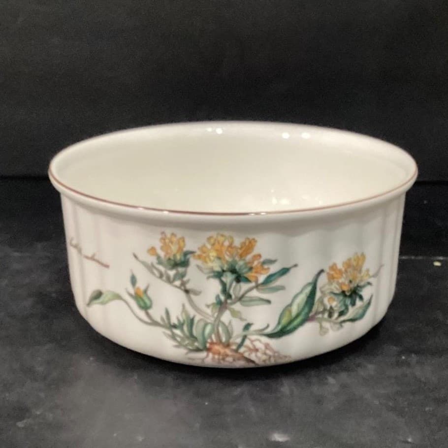 Villeroy & Boch Botanica Casserole Dish, Vintage Anthyllis Vulneraria Design - Thumbnail 9