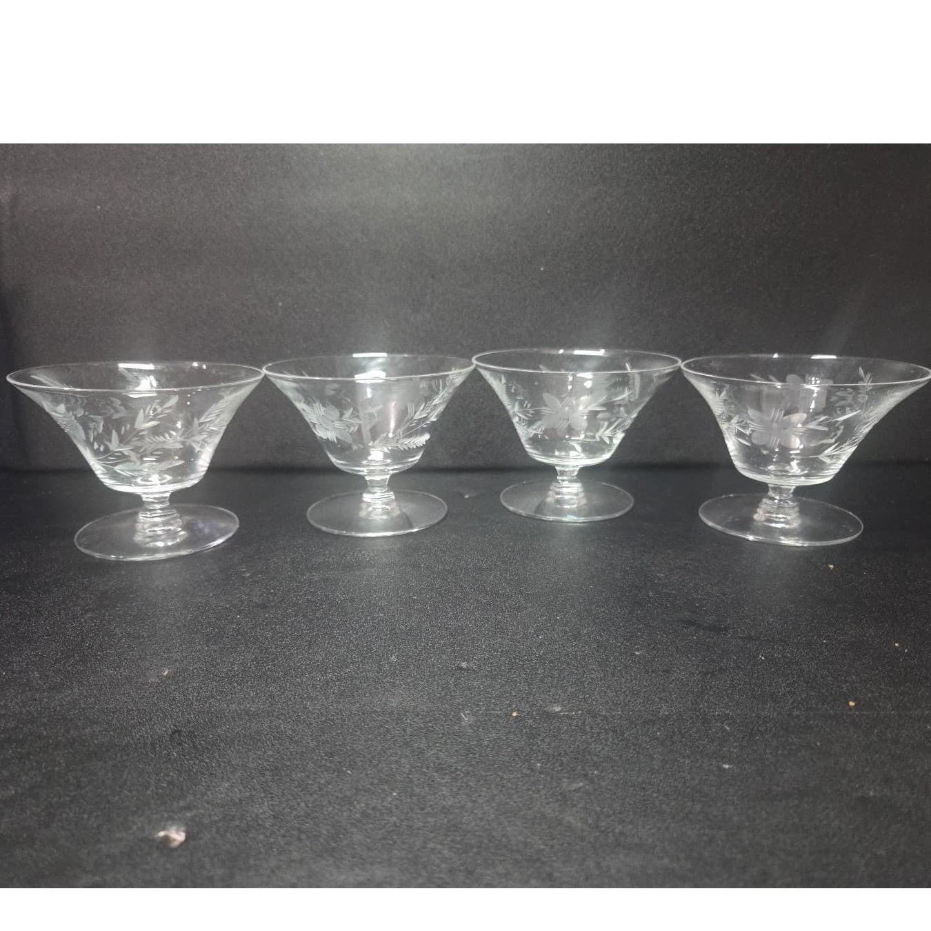 Floral Etched Sherbet Coupes, Set of 4, Vintage Glass Dessert Bowls, Tableware - Thumbnail 4