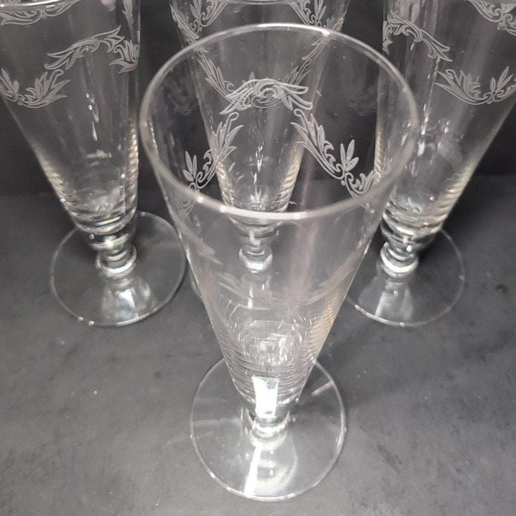 Chintz Etched Pilsner Glasses, Set of 4, Clear Footed Glassware, Vintage Barware - Thumbnail 6