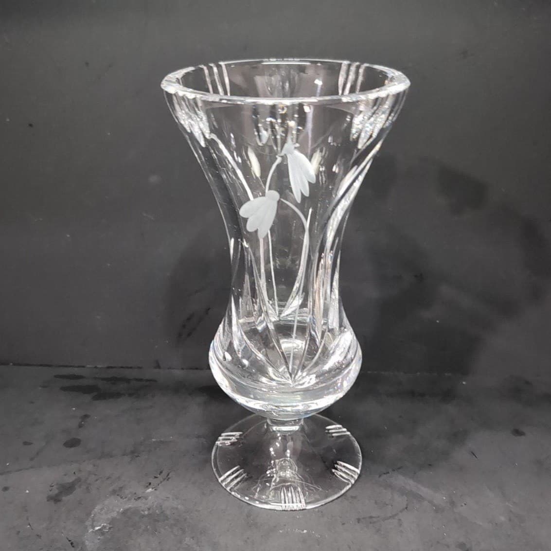 Floral Etched Cut Crystal Vase, Footed Low Stem Vessel, Replacement Centerpiece - Thumbnail 5