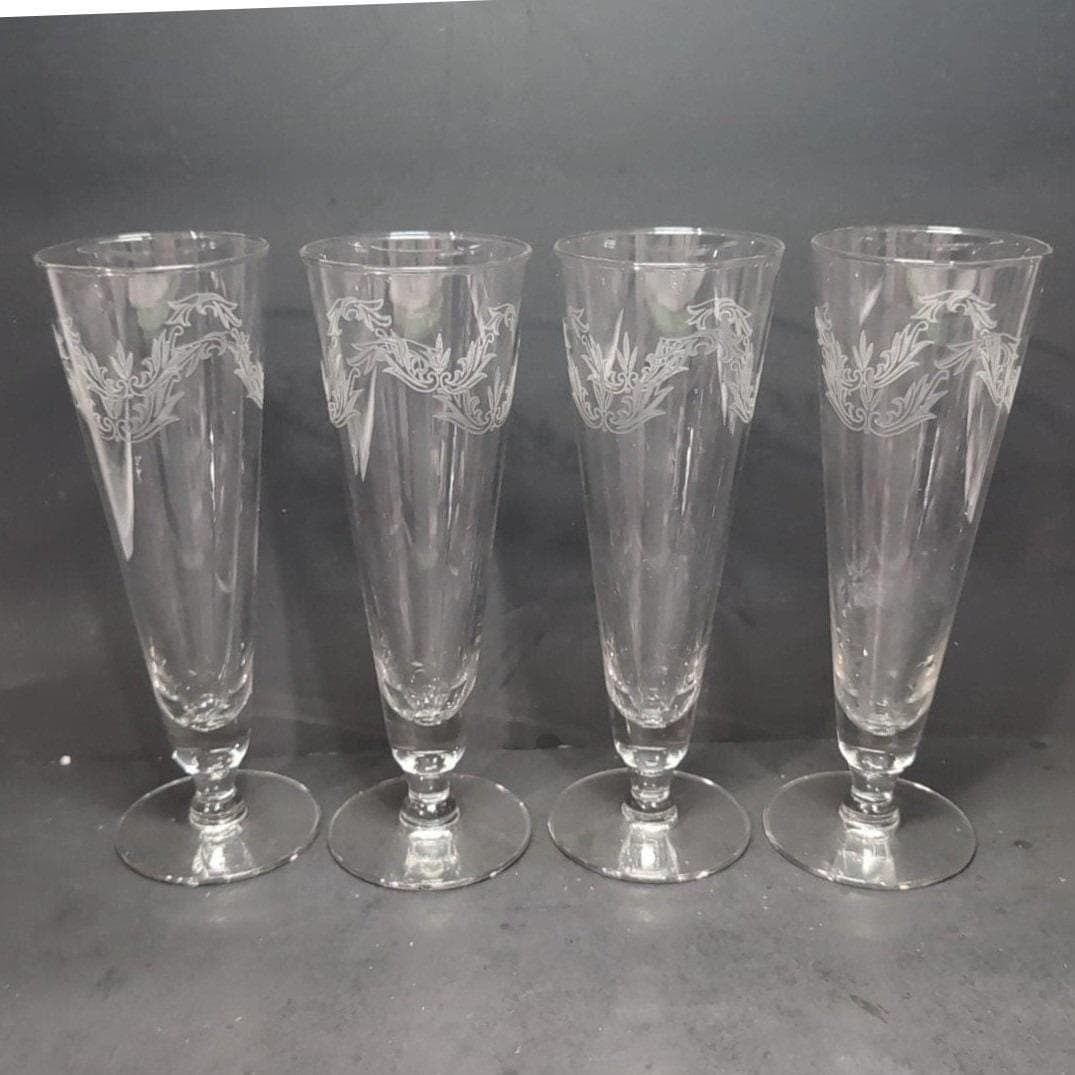 Chintz Etched Pilsner Glasses, Set of 4, Clear Footed Glassware, Vintage Barware - Thumbnail 9