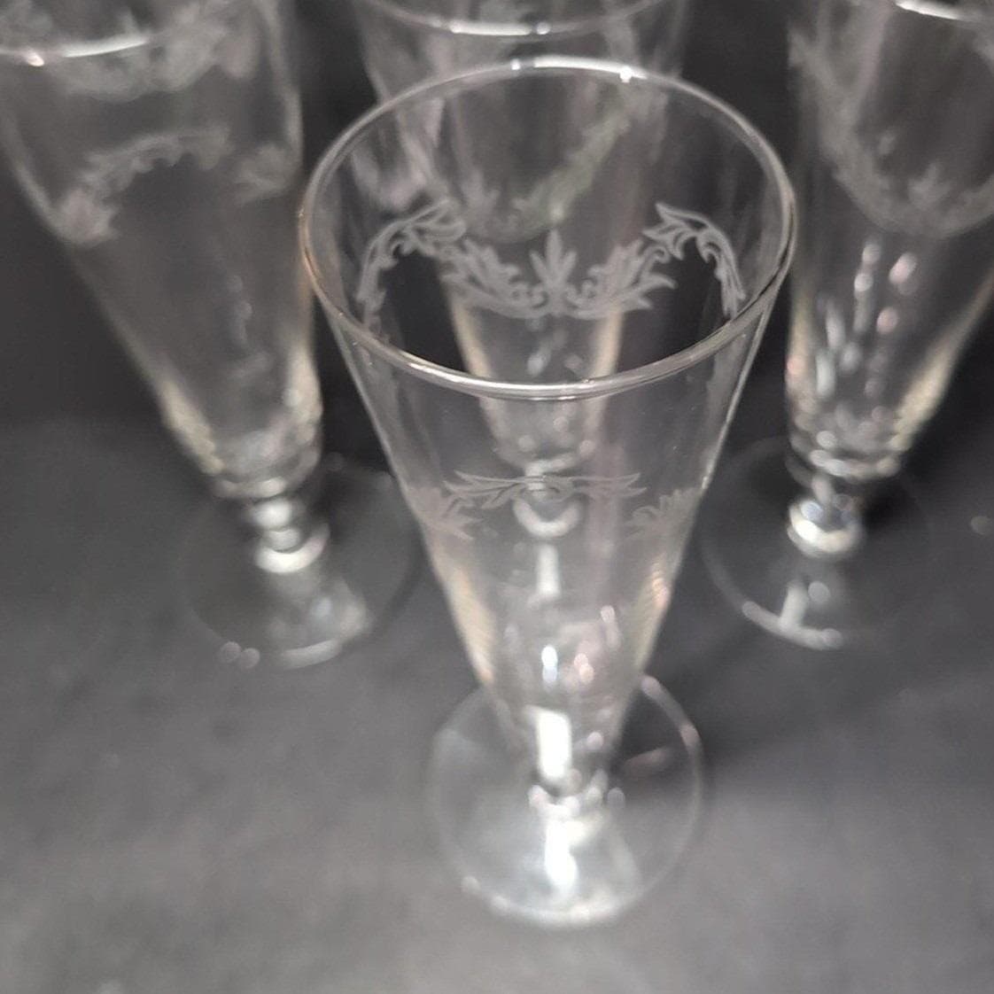 Chintz Etched Pilsner Glasses, Set of 4, Vintage Replacement Barware, Flaw - Thumbnail 6