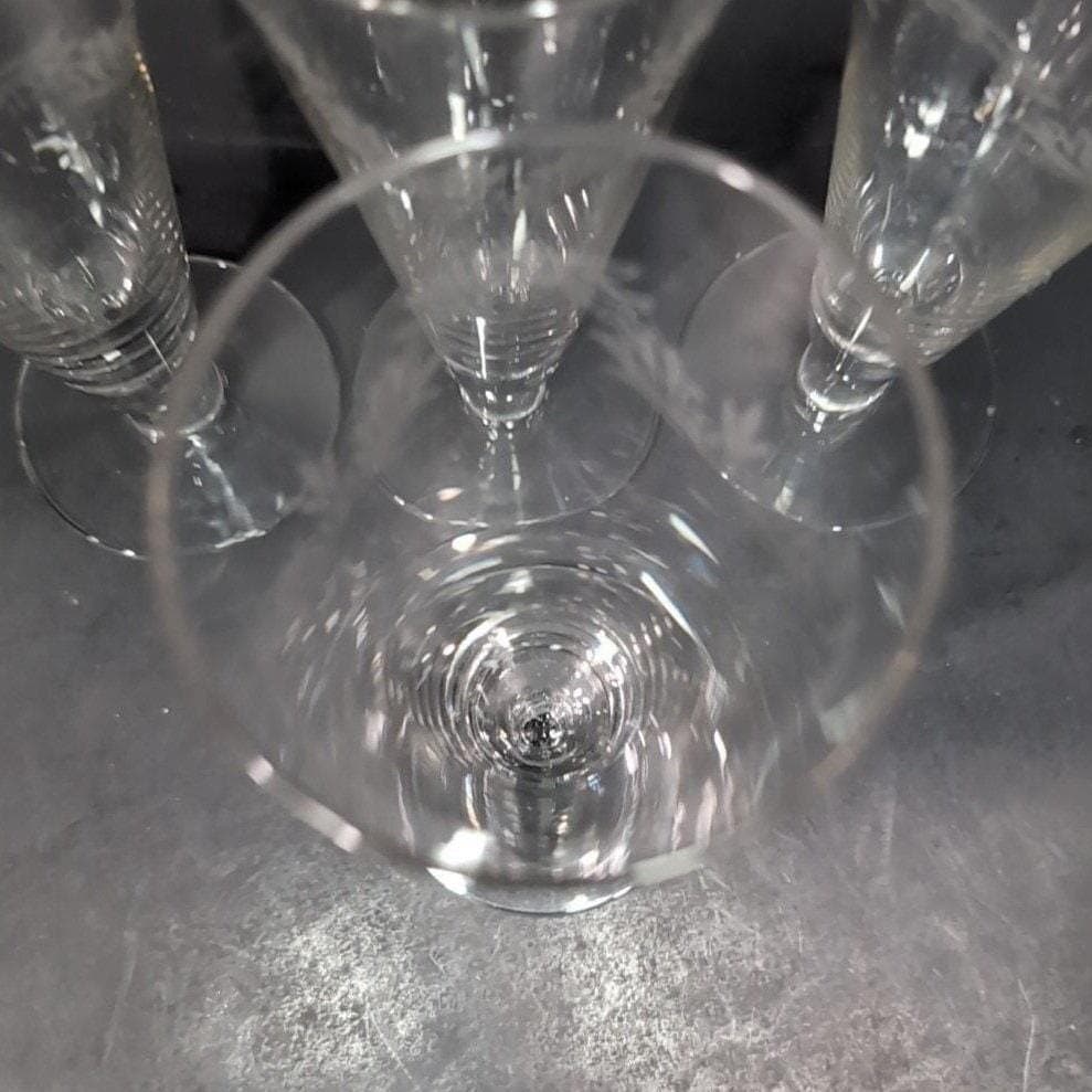 Chintz Etched Pilsner Glasses, Set of 4, Clear Footed Glassware, Vintage Barware - Thumbnail 5