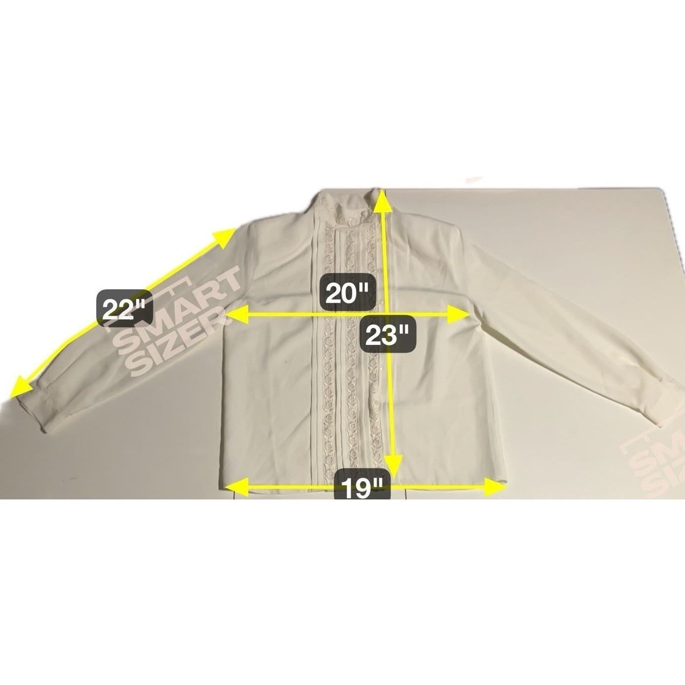 Susan Hutton Petite Ivory Lace Front Blouse, Woman's Size 6 Button Down, Vintage - Thumbnail 2