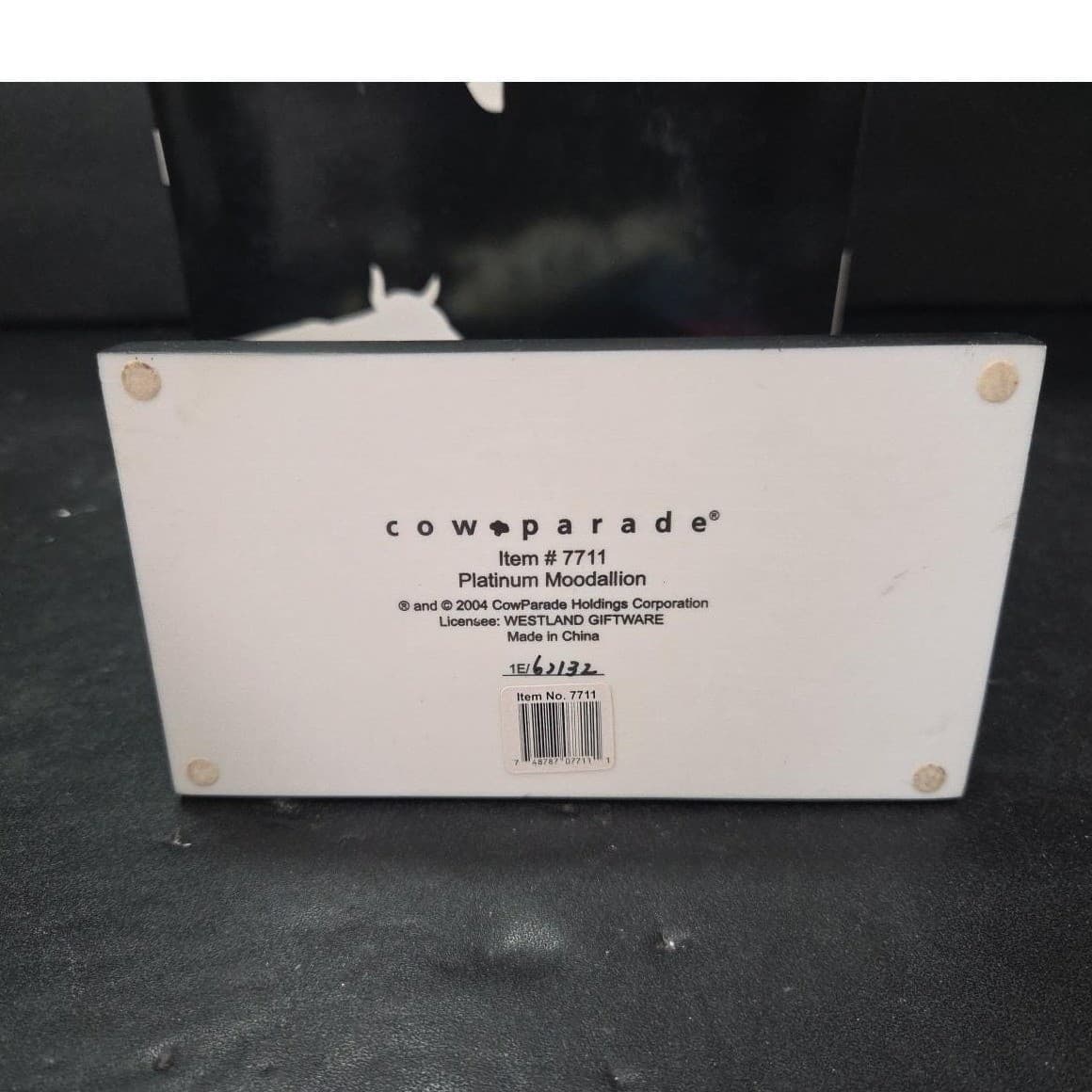 Cow Parade Platinum Moodallion Figurine, Westland Giftware, #7711, Box/Tag - Thumbnail 9