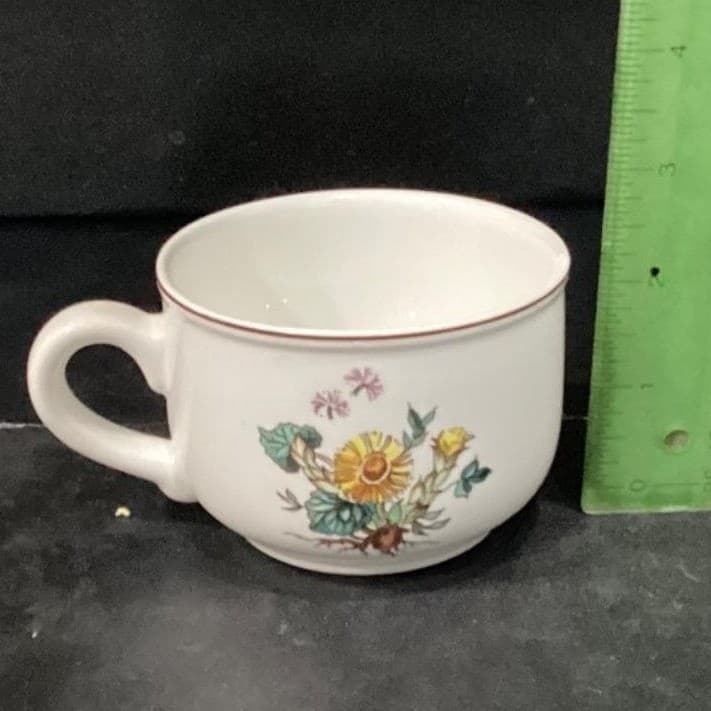 Villeroy & Boch Botanica Teacup and Saucers, Set of 4, Vintage Botanical Design - Thumbnail 7